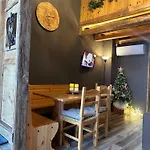 Loft In Piazza Dodero A Due Passi Dalle Piste * 普拉托讷沃斯