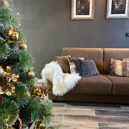 Loft In Piazza Dodero A Due Passi Dalle Piste 프라토 네보소